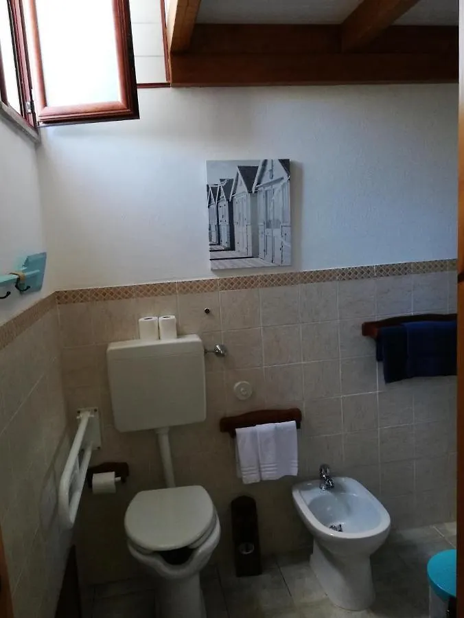 شيا B&B Tanit فندق مبيت وإفطار